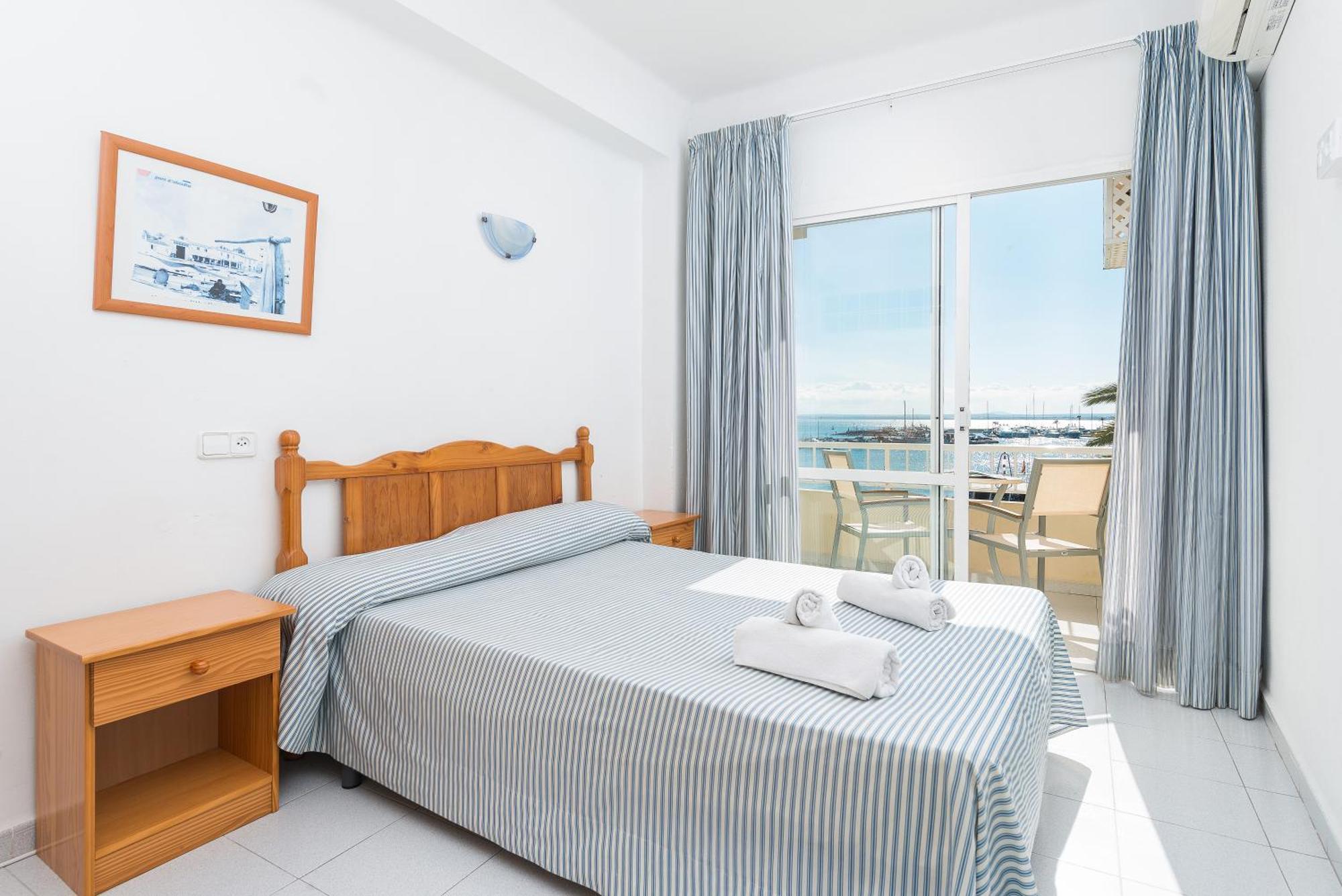 Hostal Vista Alegre Порто де Алькудиа Экстерьер фото